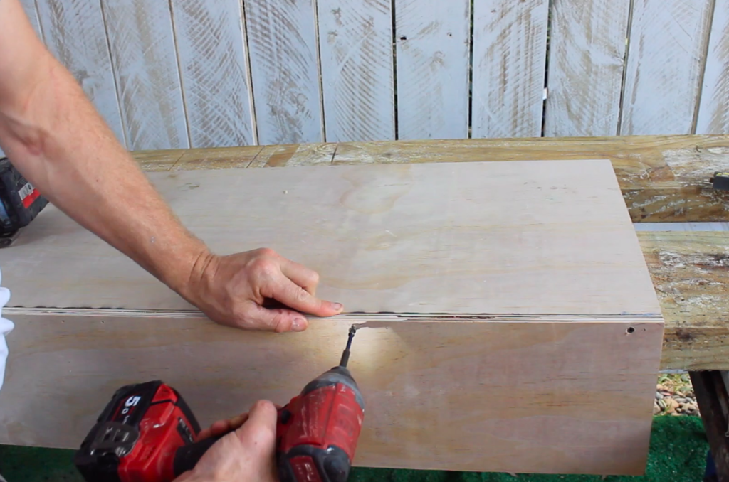 Screw plywood together